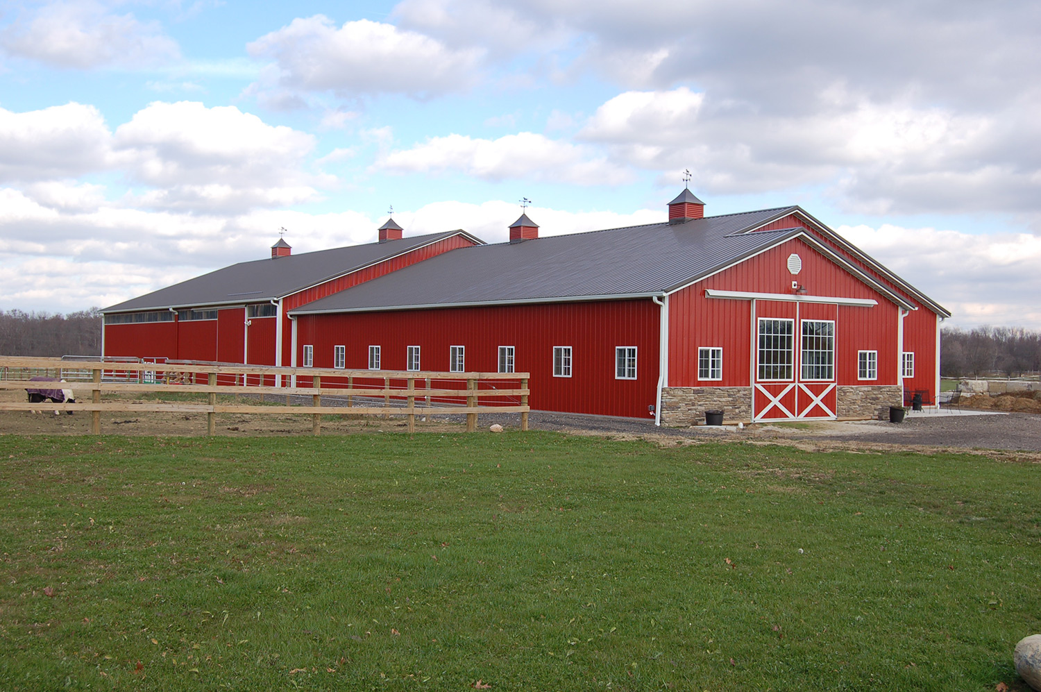 What to Plan for in a Horse Pole Barn